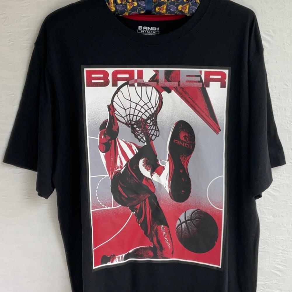 And1 Black and Red Graphic Basketball Tee Cotton/Poly Blend Size M